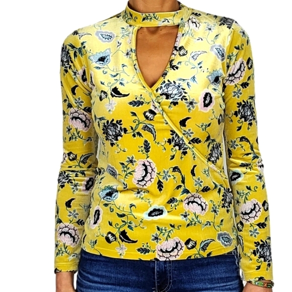 Curren+Project Velvet Top Size Small Yellow Flora - Picture 1 of 7
